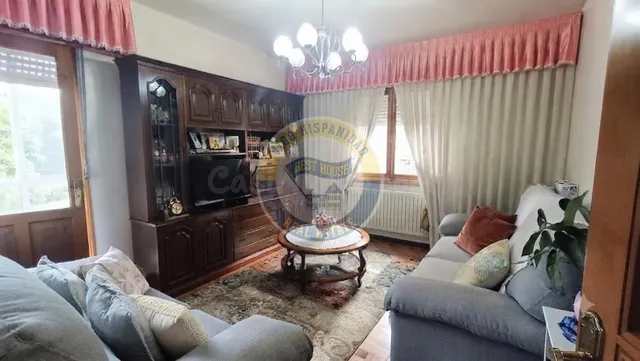 CASA INDEPENDIENTE PROXIMA A CASTRELOS — 4