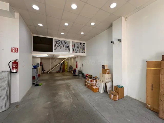 ST ANTONI DE CALONGE: LOCAL COMERCIAL EN VENTA DE 153 M2 CÉN - foto 4