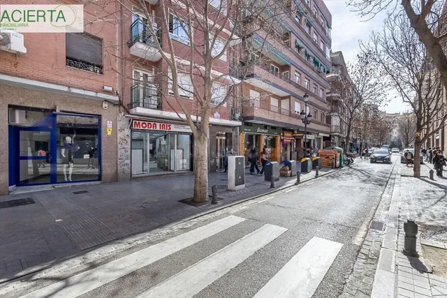 GRAN LOCAL EN SAN JUAN DE DIOS — 2