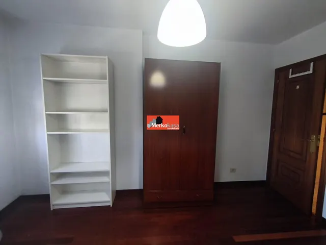 SE ALQUILA PISO PARA ESTUDIANTES , PROFESORES O SANITARIOS EN FONTIÑAS — 11