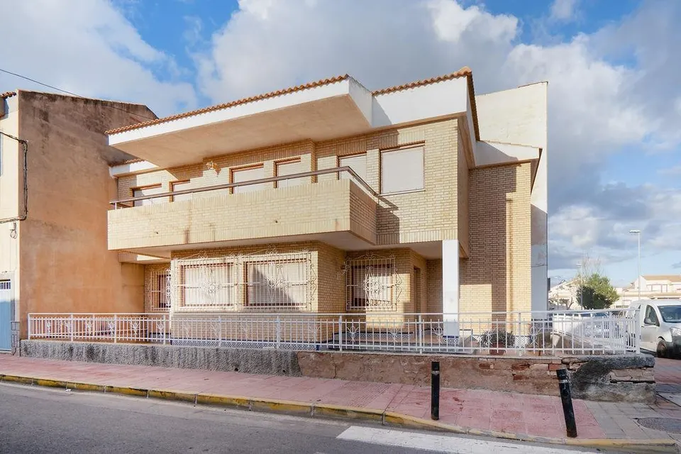 ESPECTACULAR!! CHALET en Torre Pacheco