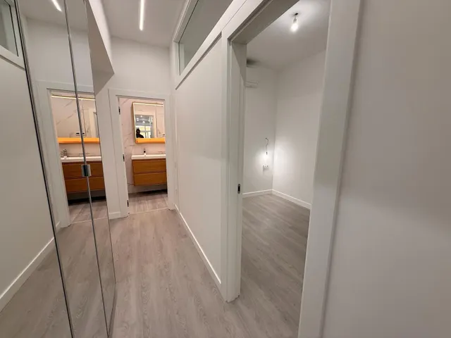 APARTAMENTO DE OBRA NUEVA A 100 METROS DE PLAYA DEL CURA. CON SUPERFICIE DE 82 M2. Y TERRAZA 22 M2. 2 DORM. 1 BAÑOS. — 18