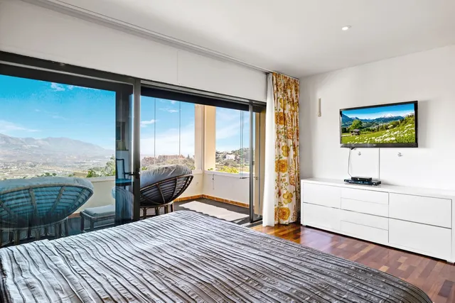 Chalet 5 habitaciones 647m² en venta - Marbella — 14