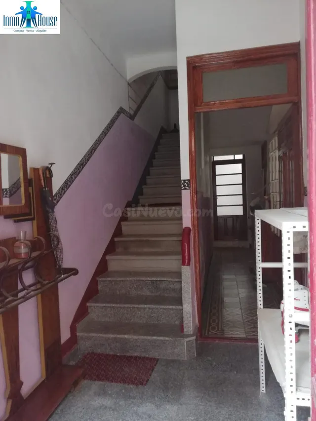 INMOHOUSE VENDE CASA UNIFAMILIAR CON MUCHO CARACTER - foto 3
