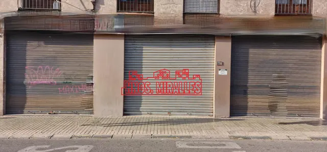 ¡¡MAGNIFICO LOCAL, AMPLIO Y DIAFANO EN ZONA CONCURRIDA DE ELCHE!! — 23