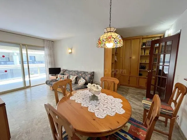 Piso en venta en Calle del Vendrell, 4 - foto 4