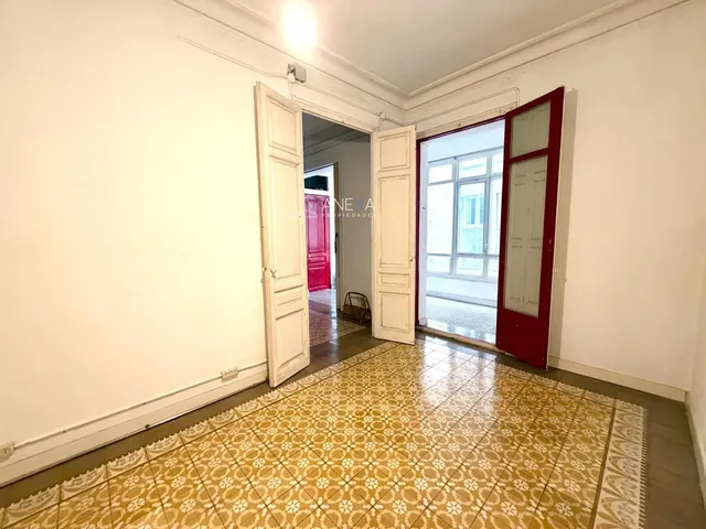 Piso 3 habitaciones 116m² en venta - La Nova Esquerra de l´Eixample — 5
