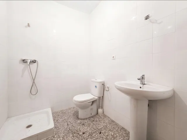 Local comercial en Aspe - foto 3