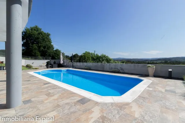 Impresionante Chalet en Abegondo con Vistas al Valle . - foto 5