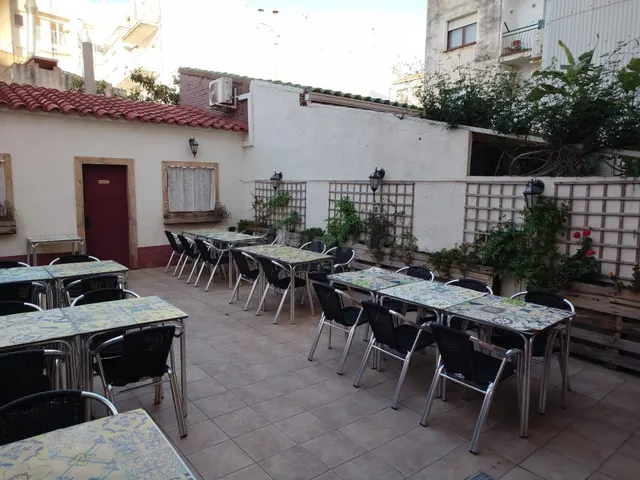 Traspaso de negocio Restaurante Pizzería en pleno funcionami - foto 5