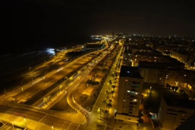 Fantastico Piso con vistas a Mar y Barcelona — 14