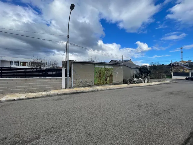 SE VENDE SOLAR EN CACABELOS — 5