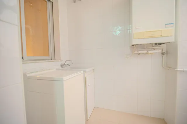 PISO EN CALLE EMILIA PARDO BAZAN 8 — 39