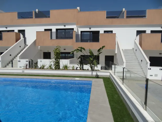 "Residencial La Rambla Beach IV — 27