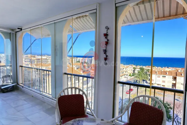 ¡Ático ÚNICO con vistas panorámicas al mar en Guardamar del  - foto 2
