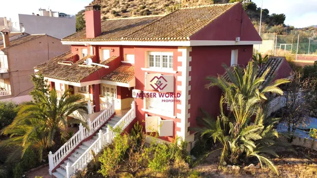 Chalet independiente con parcela en Mazarrón — 2