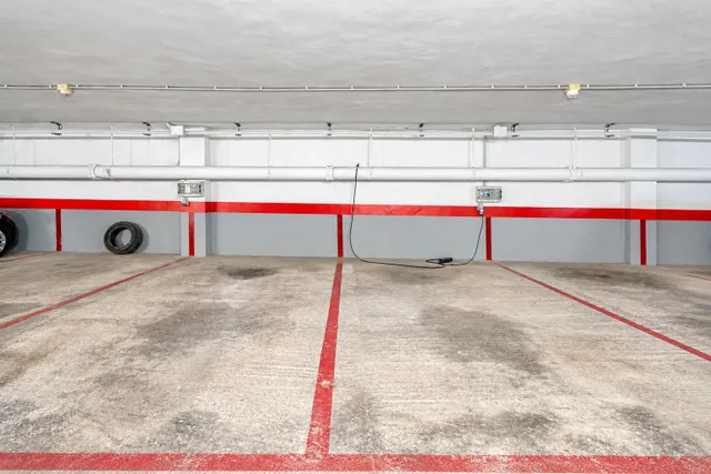 Exclusiva vivienda de alto standing con amplias terrazas, piscina y gran potencial en Son Dameto, Palma — 39