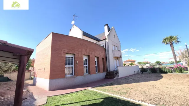VENTA CHALET EN MORALES DEL VINO - foto 4