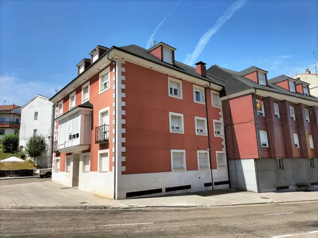 MONCASA VENDE ATICO EN GUARDO — 25