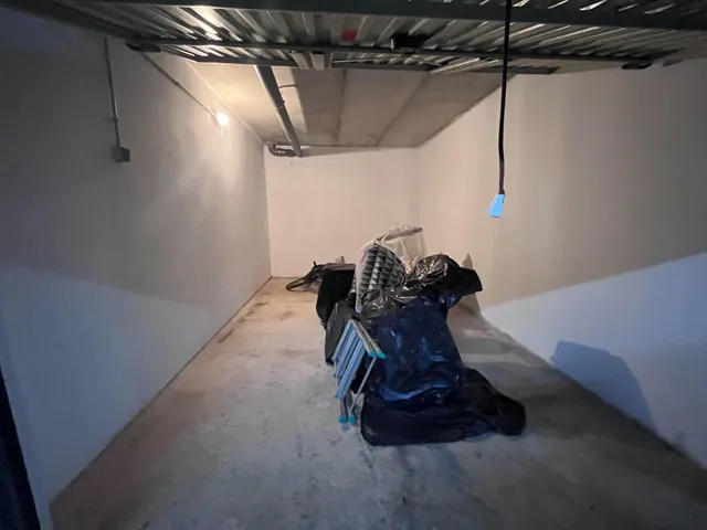 Gran piso de esquina de 3 dormitorios con garaje cerrado opcional en Colindres — 14