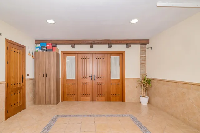 Magnífica Casa en Peligros (Granada) – Lista para Entrar a Vivir — 39