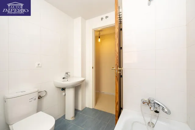 Piso en venta en Carretera de la Sierra - Oportunidad única — 25