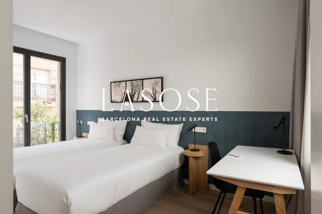 Impresionante dúplex con terraza privada en alquiler en La Salut — 48