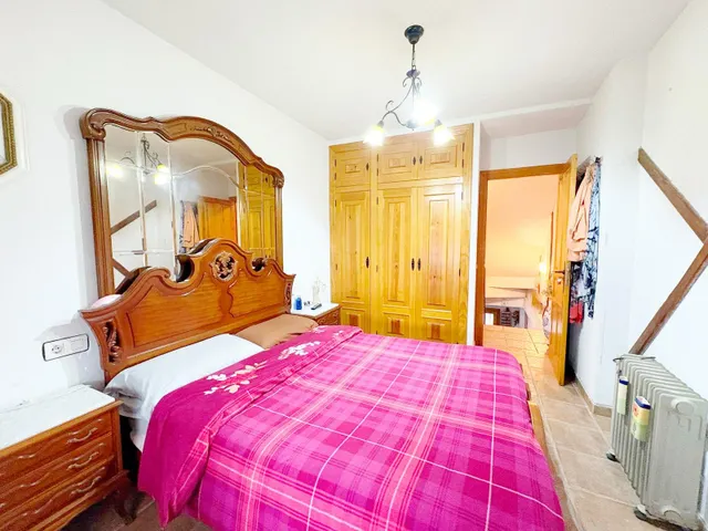 Urbis te ofrece una casa en venta en Navarredonda de la Rinconada, Salamanca. — 30
