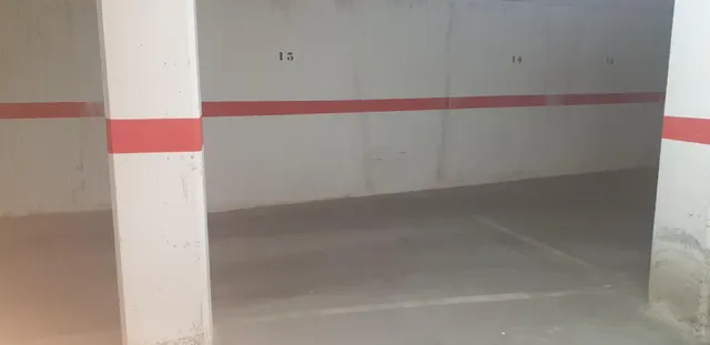 Urbis te ofrece una plaza de parking en venta en Alba de Tor