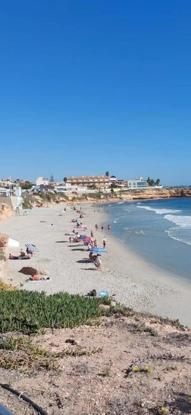 Estupendo apartamento a unos pasos de la playa, idoneo como vacacional — 26