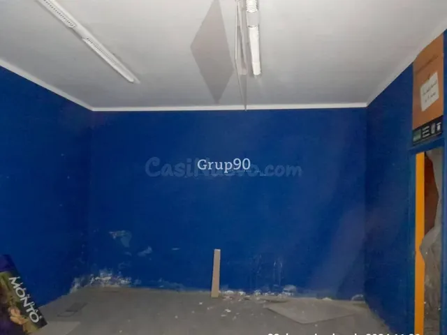 ¡OPORTUNIDAD ÚNICA! VENTA DE LOCAL COMERCIAL EN PASEO DE RONDA — 9