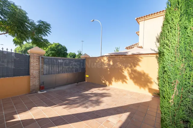 CHALET CON PISCINA LISTO PARA ENTRAR A VIVIR - foto 4