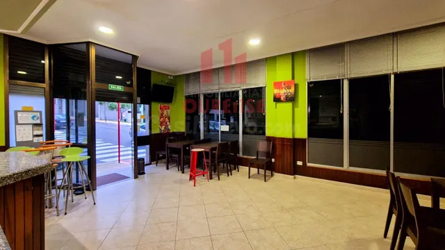 CAFETERÍA LISTA PARA CONTINUAR CON LA ACTIVIDAD. — 2
