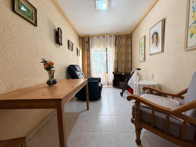 Amplia planta baja en Riba-roja — 6