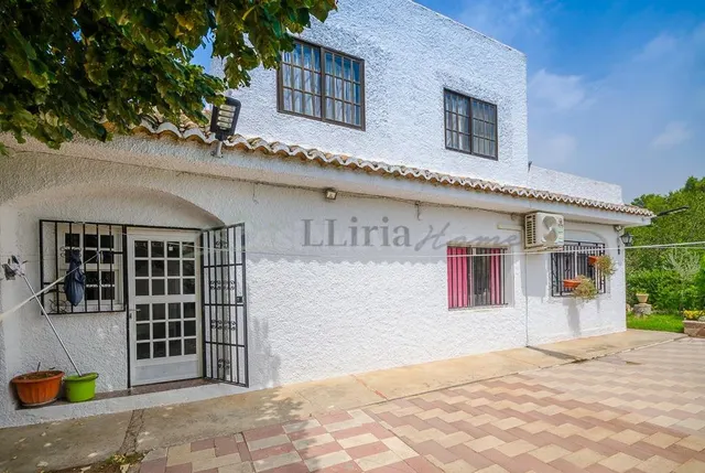 Ref. 04389.- Chalet independiente con casa de invitados, pis - foto 5