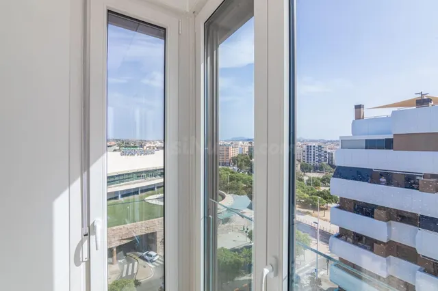 Exclusivo ático en esquina junto a El Corte Inglés de Elche — 40