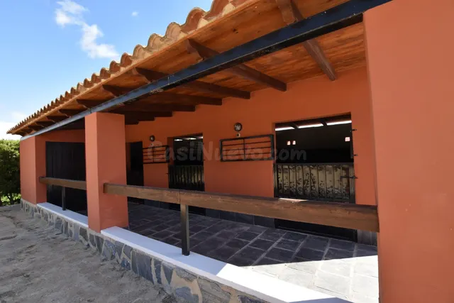 Casa de campo 6 habitaciones 299m² en venta - Comunidad vale - foto 4