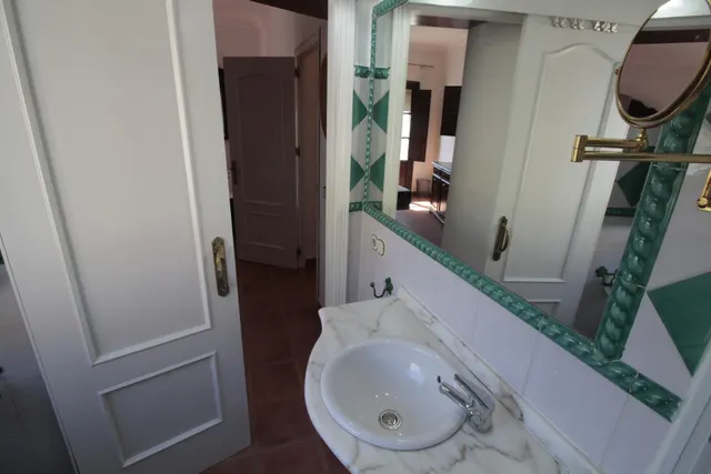 CASA EN ALQUILER EN CARMONA — 33