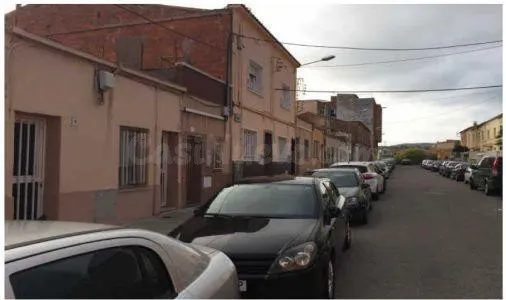 Se vende Casa Adosada OKUPADA en Sant Ferran 31 Terrassa, (B - foto 4