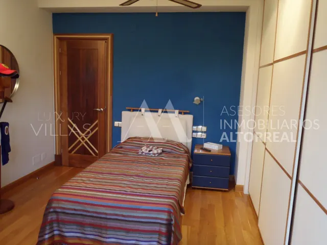 VILLA DE LUJO EN ALTORREAL — 18