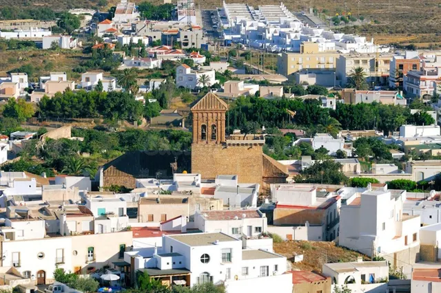 Solar urbano en venta en Níjar, Almería - foto 4
