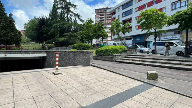 Garaje 16m² en venta - Centro - foto 4