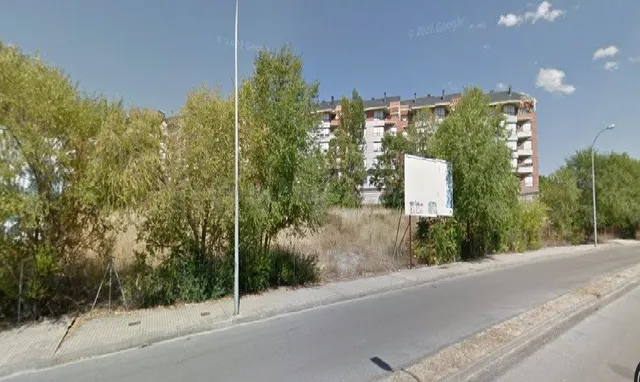 Venta parcela uso terciario - foto 3