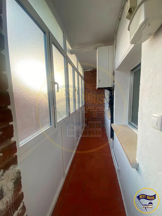 PISO EN ALQUILER PARA FUNCIONARIOS EN EL CENTRO DE CUENCA - foto 4