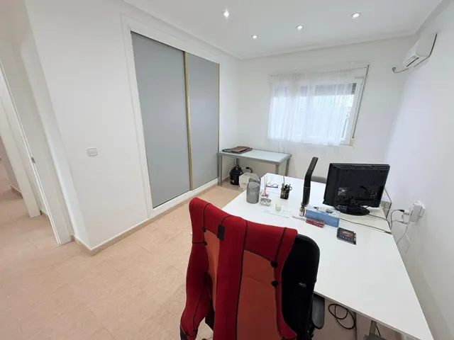 Villa 3 habitaciones 146m² en venta - Gea Y Truyols — 30