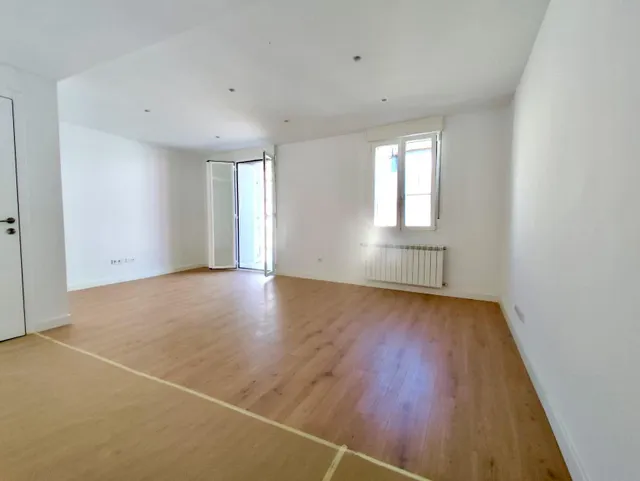 Apartamento en Venta 2 habitaciones y 2 baños - Centro de Orense y campus universitario — 28