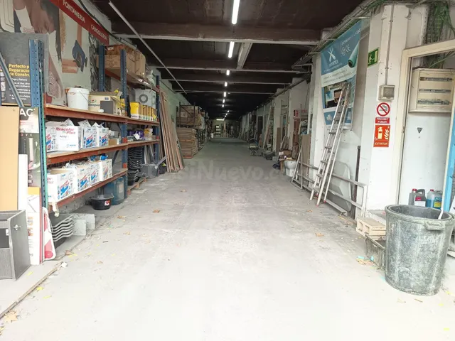 GRAN LOCAL COMERCIAL EN VENTA EN SANTA PERPÈTUA DE MOGODA –  - foto 2