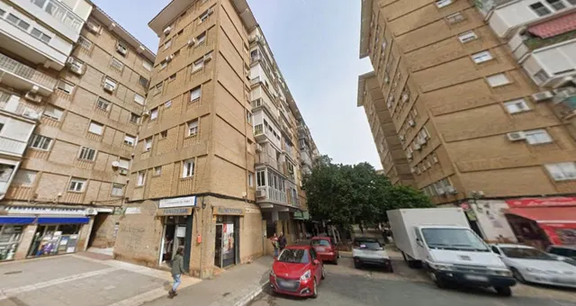 Venta piso en Mairena del Aljarafe (Sevilla) — 2