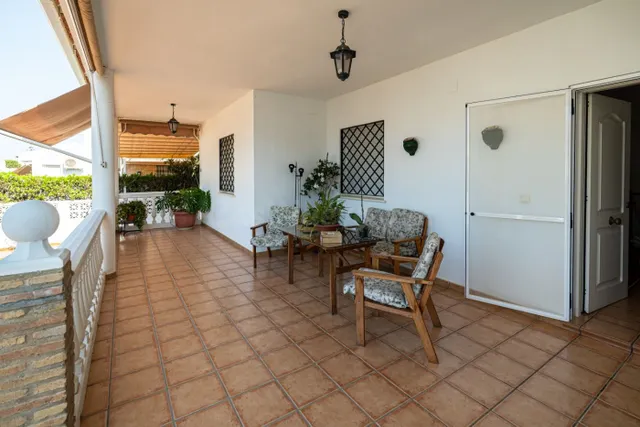 MAGNIFICO CHALET EN LA PUNTA DE LOS INGLESES CON 8 habitacio - foto 3