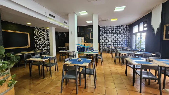 Traspaso de cafeteria restaurante, en funcionamiento — 2